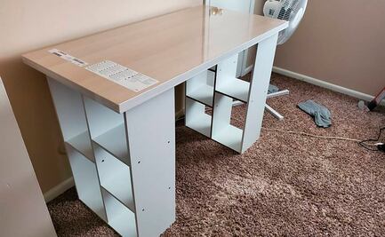 Por coronavirus, Estados Unidos sufre escasez... ¡De escritorios!