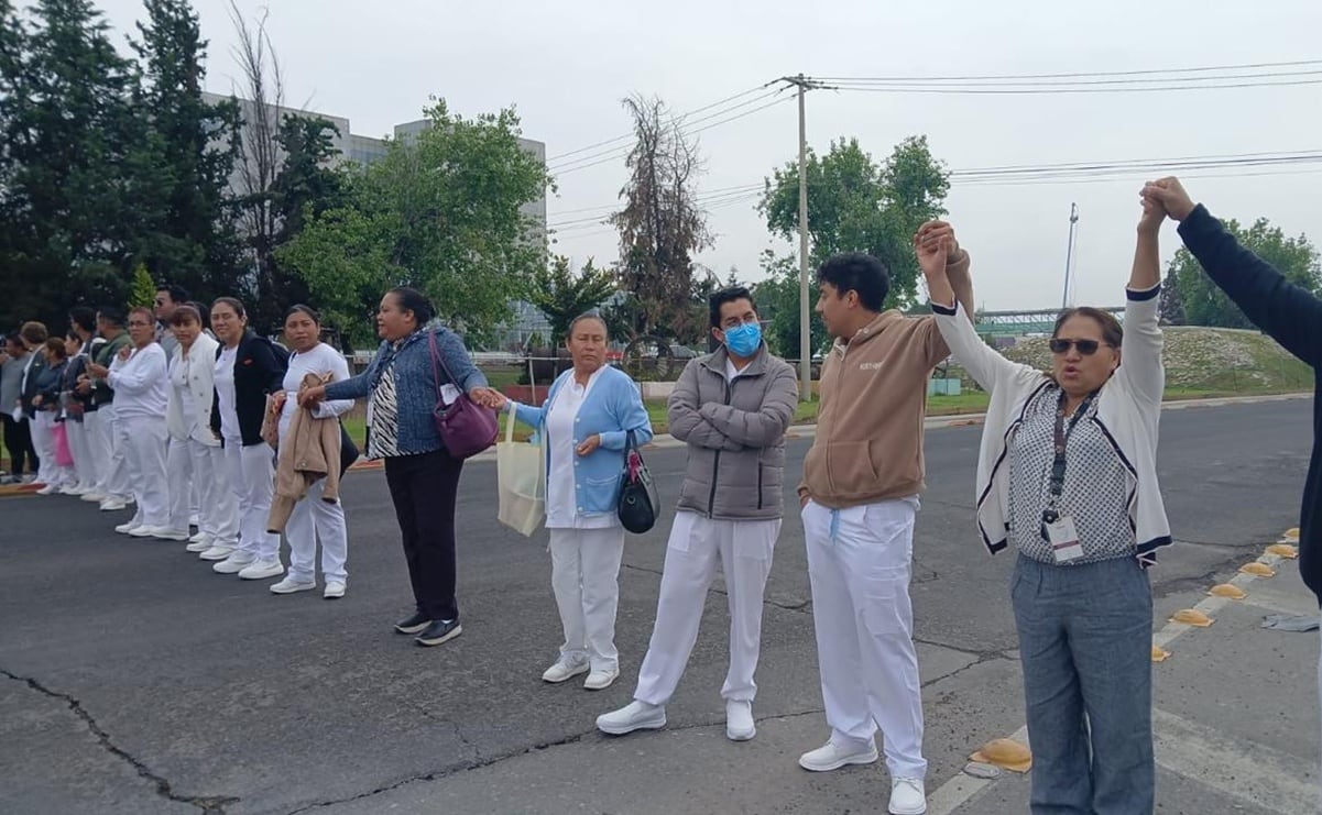 Se registró un enfrentamiento durante una manifestación de personal de salud en Pachuca, Hidalgo.