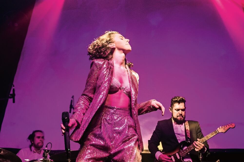 La cantante aprovechó para estrenar temas de su próximo álbum. (CRISTOPHER ROGEL BLANQUET. EL UNIVERSAL)