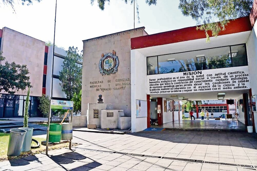 Hoy regresarán más de 16 mil alumnos a clases en la Universidad Michoacana de San Nicolás de Hidalgo, luego de que cinco facultades fueron liberadas. (FOTO: ARCHIVO. EL UNIVERSAL)