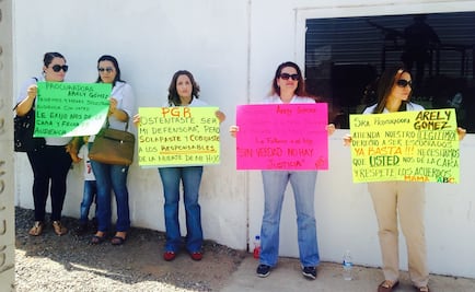 Protestan madres de niños ABC en oficinas de PGR en Sonora