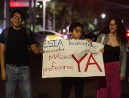 Estudiantes del IPN bloquean Periférico Norte y Conscripto; exigen mejores condiciones escolares