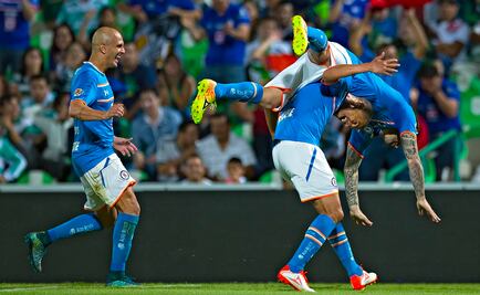 Boy consigue su primer victoria con Cruz Azul