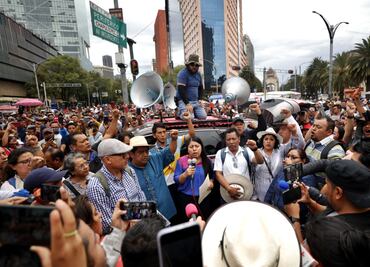 Catarros y retortijones en el plantón de la CNTE
