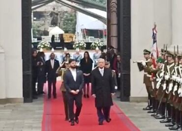 AMLO visita el Palacio de La Moneda y lo recibe Gabriel Boric, presidente de Chile