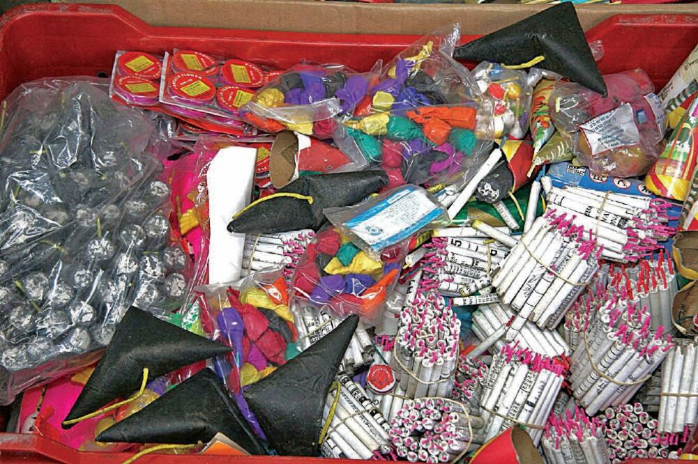 El senador del tricolor propone que la actividad pirotécnica se realice bajo la supervisión de la Secretaría de la Defensa Nacional (ARCHIVO EL UNIVERSAL)