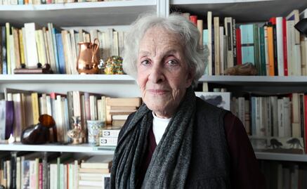 La poesía no debe ser especializada o recóndita: Ida Vitale