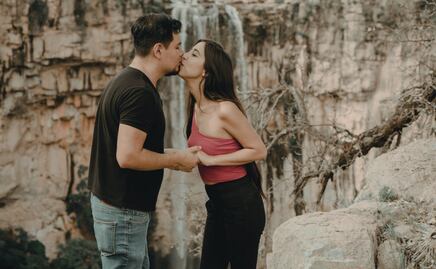 La romántica forma de comunicarse de una joven pareja que seguro amarás