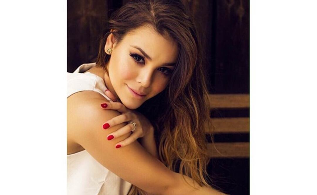 Danna Paola se fracturó la nariz hace tres años Foto: Instagram