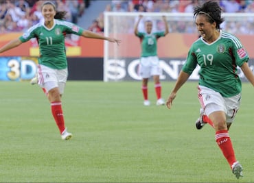 La mexicana Mónica Ocampo gana el premio del mejor gol de la historia