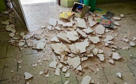 Primaria de Mérida enfrenta daños en su infraestructura; alumnos son reubicados tras caída de techo