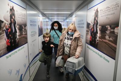 Covid-19: ¿Qué sabemos de la "variante desconocida" detectada en Israel? 