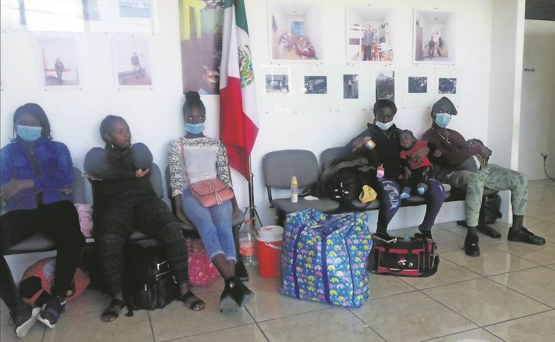 La tarjeta de visitante dura un año y permite a migrantes trabajar en México. Foto: Irma Mejía/ EL UNIVERSAL.
