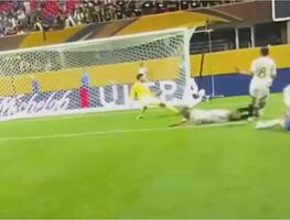 Mundial de Clubes 2025; así vio el árbitro el golazo de Pedro Neto del Chelsea