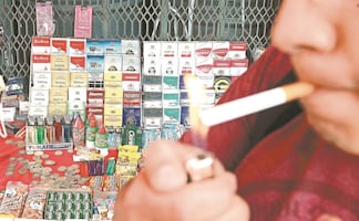 Cajetilla de cigarros costará hasta 106 pesos en 2026 por ajuste del IEPS; aumento aplicará a partir de enero