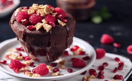 Rico mug cake de chocolate bajo en calorías