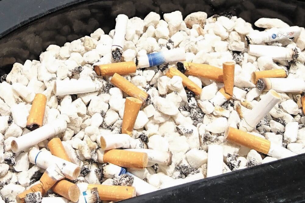 Consecuencias. Según la OMS, al año más de 8 millones de personas mueren a causa del tabaco. Foto/ARCHIVO EL UNIVERSAL