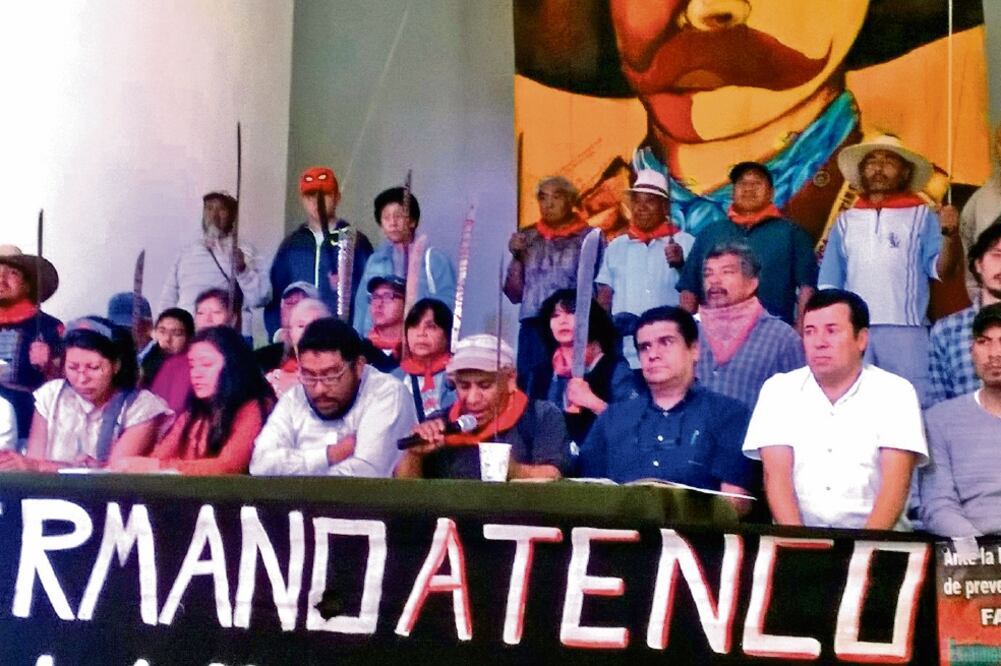 Integrantes de la asociación Fuego de la Digna Resistencia advirtieron que acudirán a los juzgados de distrito de Nezahualcóyotl, Naucalpan y Toluca (DIANA VILLAVICENCIO. EL UNIVERSAL)