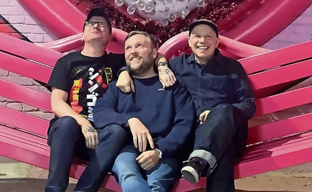 La banda de Glasgow repite en la alineación del Corona Capital; se dice atrapada por no poder compartir por igual con su público su show. Foto: INSTAGRAM: @MOGWAIBAND