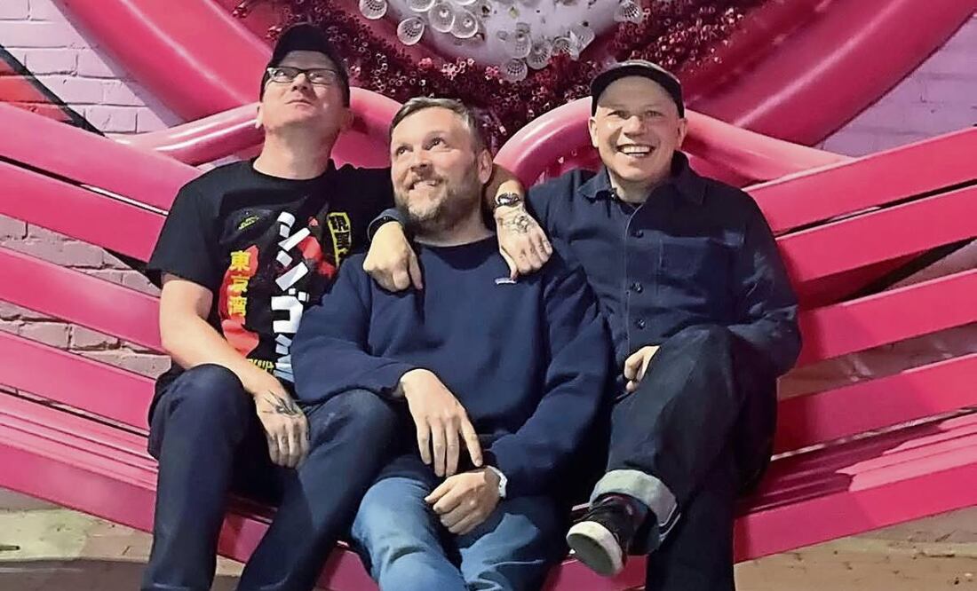 La banda de Glasgow repite en la alineación del Corona Capital; se dice atrapada por no poder compartir por igual con su público su show. Foto: INSTAGRAM: @MOGWAIBAND