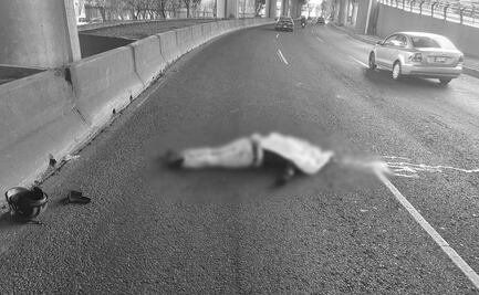 Motociclista muere tras perder el control e impactarse contra muro en el Periférico