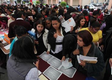 Mujeres que trabajan en la informalidad ganan hasta 43% menos que los hombres, estima sector patronal
