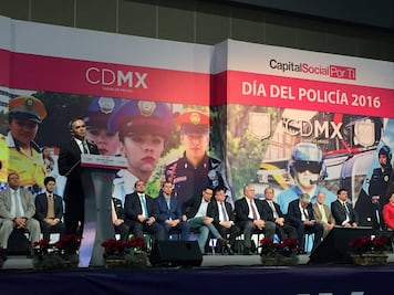 Regreso de militares a cuarteles debe ser gradual: Mancera