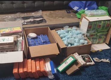 Aseguran 384 mil pastillas de fentanilo, armas y un inmueble en Tijuana