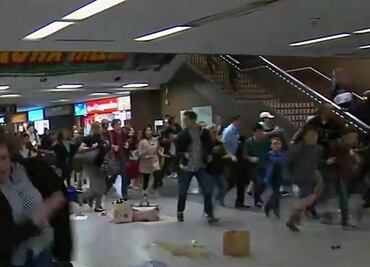 Video. Estampida por falso tiroteo deja 16 heridos en estación de NY