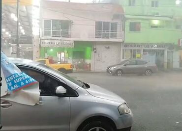 Lluvias provocan encharcamientos, caída de árboles y anuncios espectaculares en Chiapas