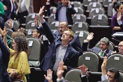 Diputados, a favor de reducir gastos