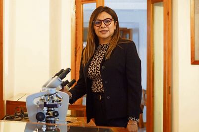 Doctora de la UABJO gana premio estatal de investigación