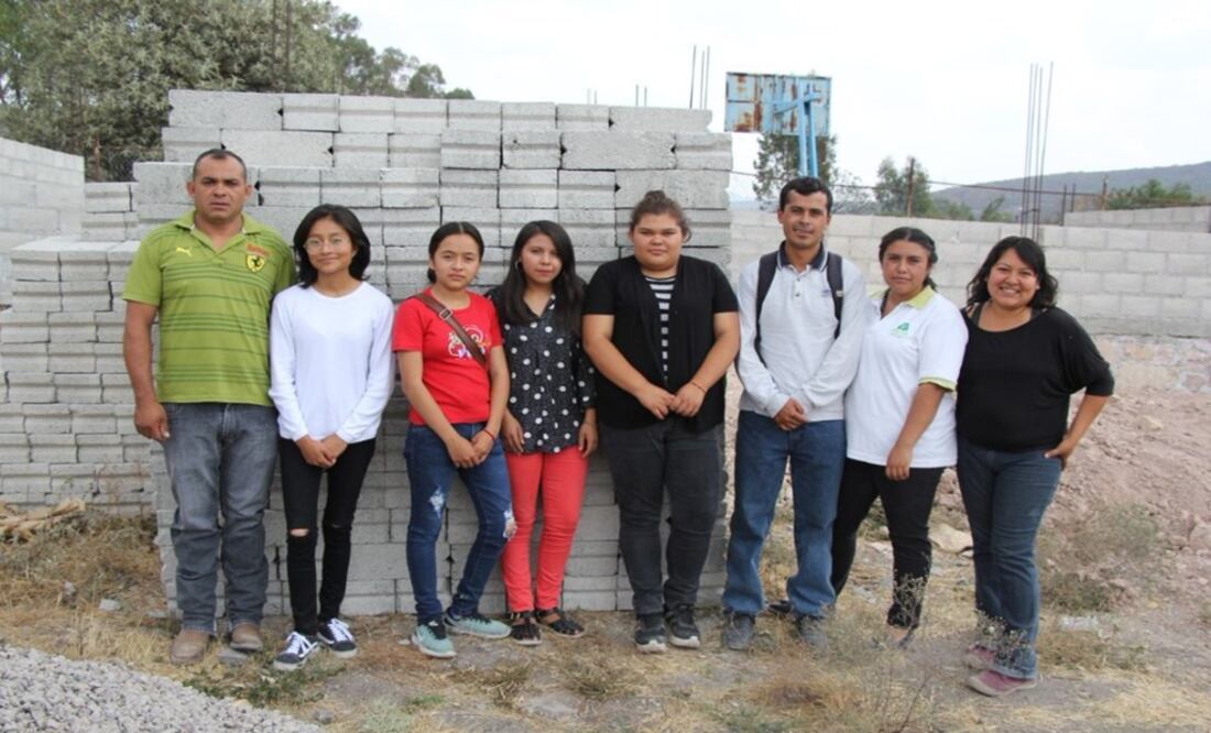 The students donated a part of their scholarships - Photo: Taken from Programa Becas Benito Juárez on Twitter