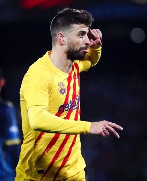 Reviven video de Piqué escupiendo a directivo del futbol y fans se alegran de que ya no esté con Shakira 