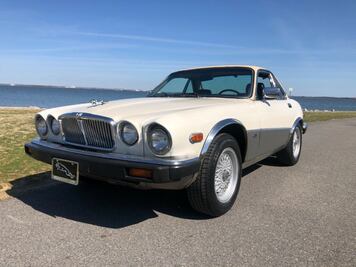El pequeño Jaguar XJ6 hecho a la medida que debes conocer
