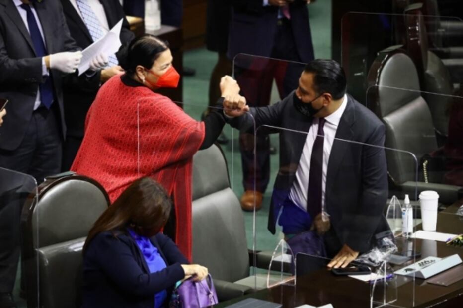 La fe en el Niño Dios, tamales en crisis y ropa de remate, entre las fotos de la semana