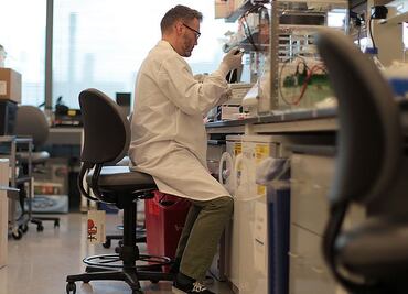 Aduhelm: el controvertido tratamiento contra el alzhéimer aprobado en EU