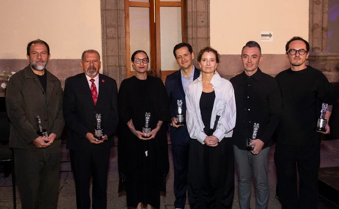Chefs galardonados por el gobierno de la CDMX. Foto: Esteban Torreblanca / El Universal