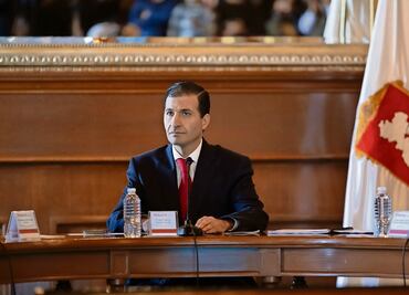 Juan Maccise rinde protesta como alcalde de Toluca