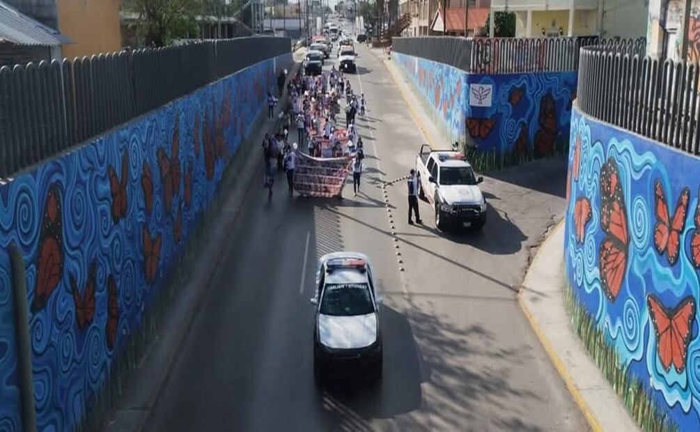 Colocan el "Pino de la Fe y la Esperanza" en Reynosa en memoria de los desaparecidos. Foto: Sandra Tovar