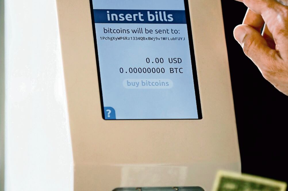 De acuerdo con Banxico, con la ley fintech se van a reconocer a las empresas que no expongan los recursos de los usuarios (ARCHIVO EL UNIVERSAL)