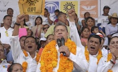 Así ordenó Ángel Aguirre la destrucción de pruebas en el caso Ayotzinapa, según la FGR; dos testigos lo identifican