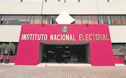 Renuncia funcionario del INE investigado por fiscalía anticorrupción