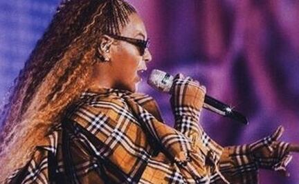 Beyoncé es la primera en usar lo nuevo de Burberry por Riccardo Tisci
