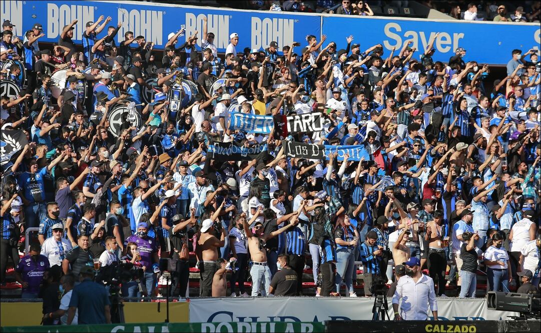 LOS PARTIDOS TIENEN LA INTENCIÓN DE DESAPARECER LAS BARRAS EN EL FUTBOL MEXICANO - FOTO: IMAGO7
