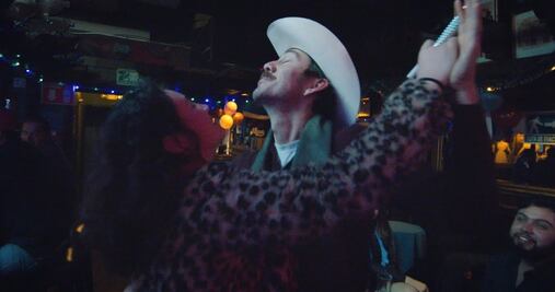 "¿Qué ver?": Un encuentro inesperado en Fin de Año lleva a Luis a olvidarse de la crisis existencial por la que atraviesa  