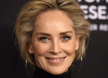 Bumble bloquea a Sharon Stone por creer que su cuenta era falsa
