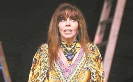 Vero Castro paga por todo lo que fumó de joven
