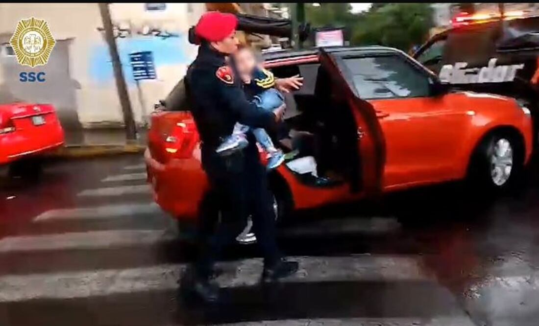Un sujeto robó un vehículo con un bebé al interior, y posteriormente abandonó la unidad. Foto: Captura de video