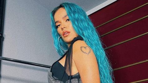 Karol G tiene las botas altas más sexys para invierno